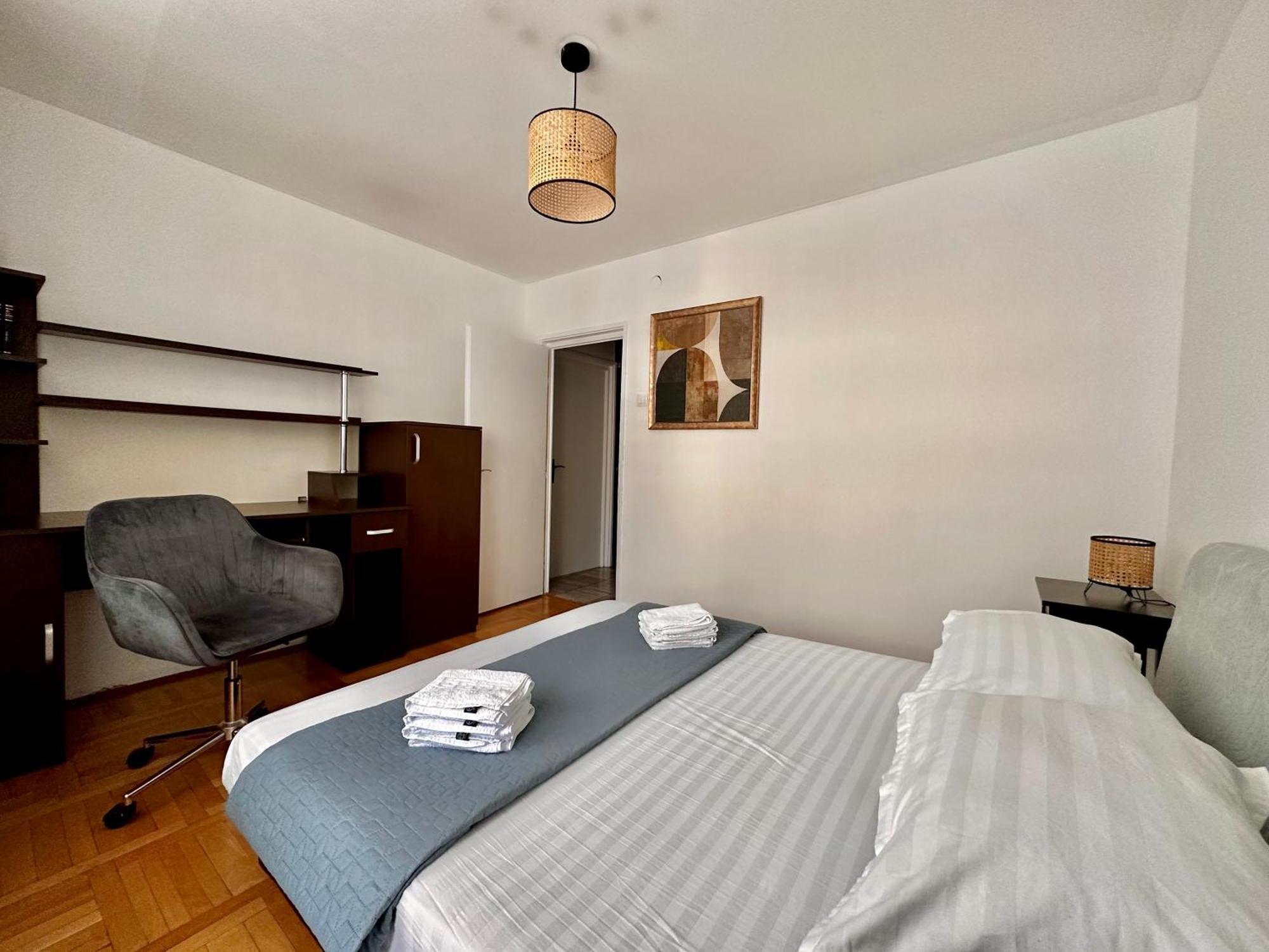 Spacious Zen, Smart Tv, Fully Equipped Kitchen, 70 Mp, Tichete De Vacanta, Late Check-Out Available Bucareste Exterior foto